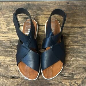 SARTO Franco Sarto Akasha Black Leather Crossband Ankle Sandal Size 7.5